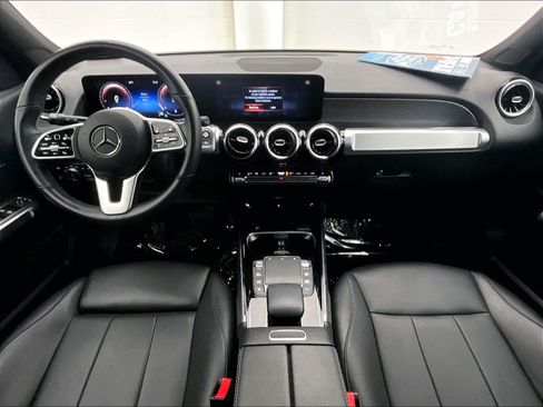 Certified 2022 Mercedes-Benz GLB 250 4MATIC image 14