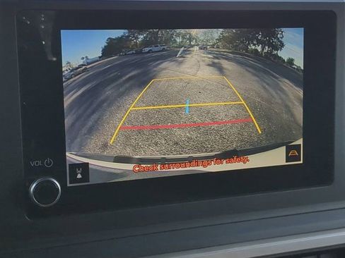 Used 2024 Toyota Tacoma SR image 20