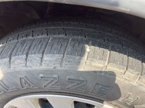 Used 2017 Nissan Rogue S w/ S Appearance Package image 5