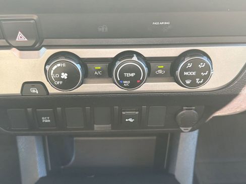 Used 2023 Toyota Tacoma SR RWD image 19