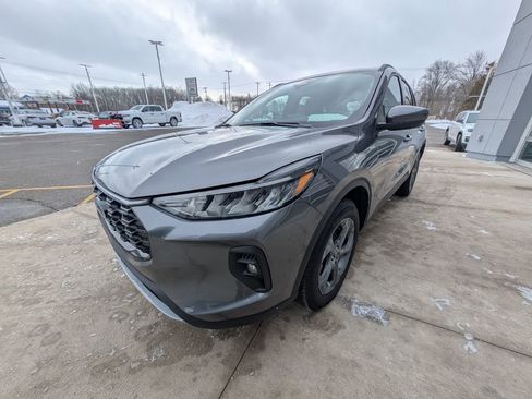 Used 2025 Ford Escape ST-Line Select image 8
