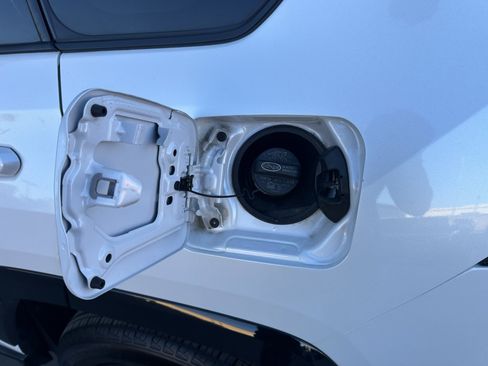 Used 2024 Toyota RAV4 SE w/ Convenience Package image 35