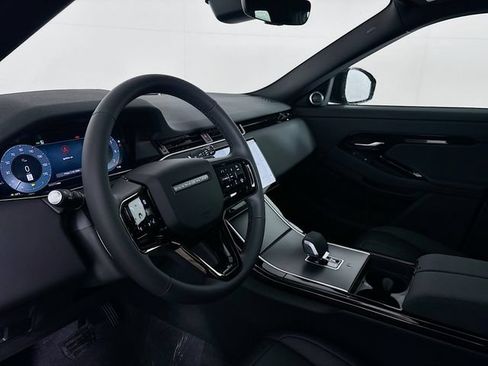 Used 2026 Land Rover Range Rover Evoque S AWD/4WD image 9