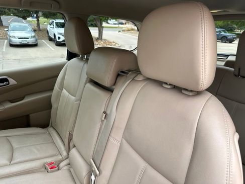 Used 2013 Nissan Pathfinder SL w/ Trailer Tow Pkg AWD/4WD image 18