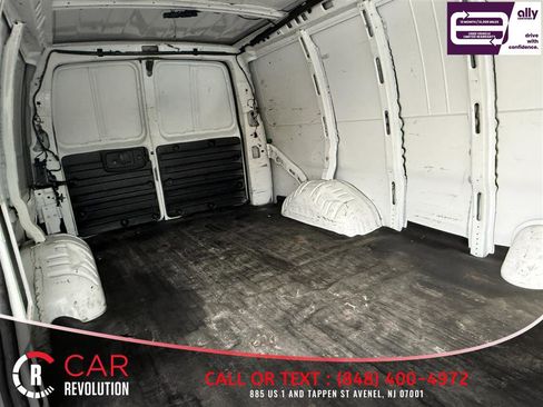 Used 2022 Chevrolet Express 2500 Extended w/ Driver Convenience Package image 8