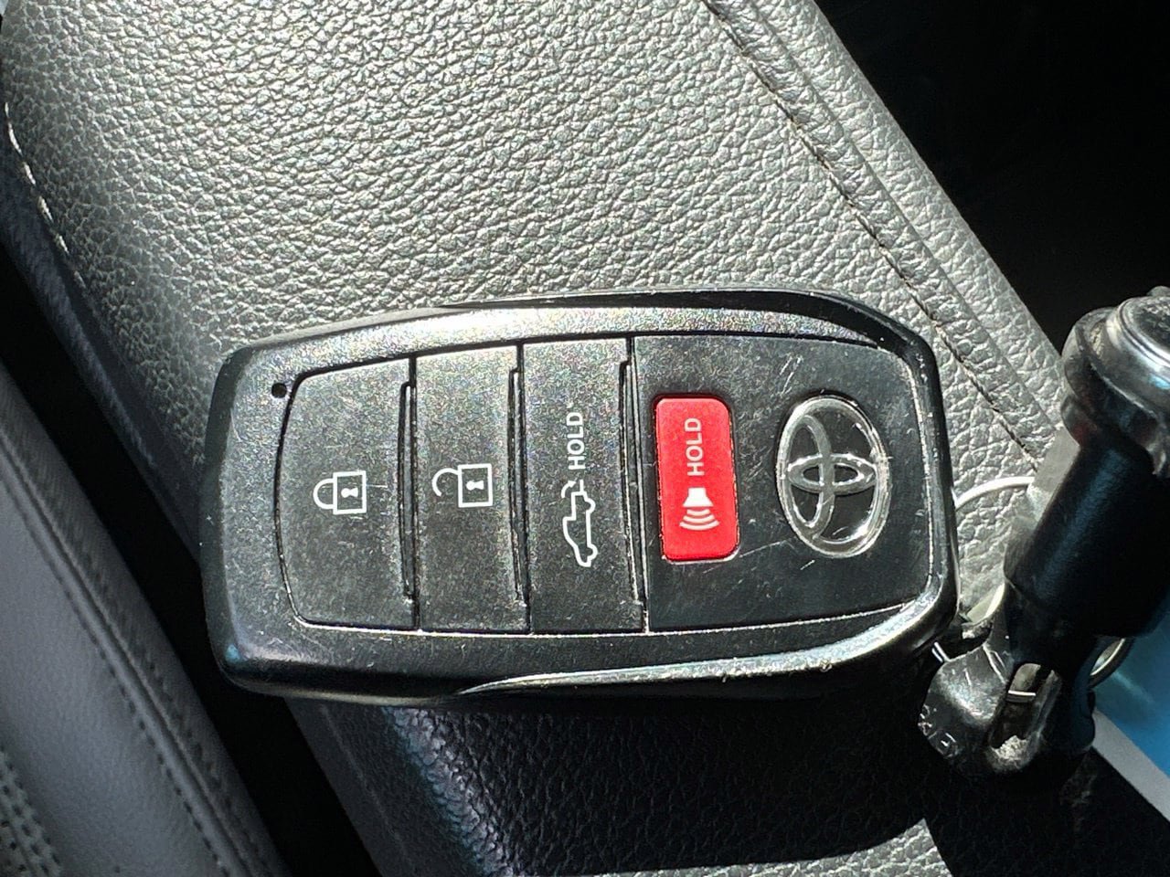 Used 2024 Toyota Tundra SR5 w/ SR5 Premium Package AWD/4WD image 29