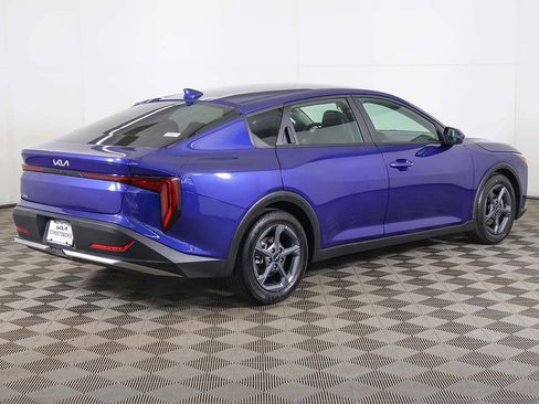 Used 2025 Kia K4 FWD image 9
