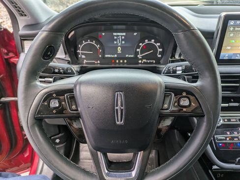 Used 2021 Lincoln Corsair AWD w/ Equipment Group 101A image 16