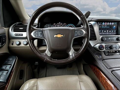 Used 2019 Chevrolet Tahoe Premier image 10
