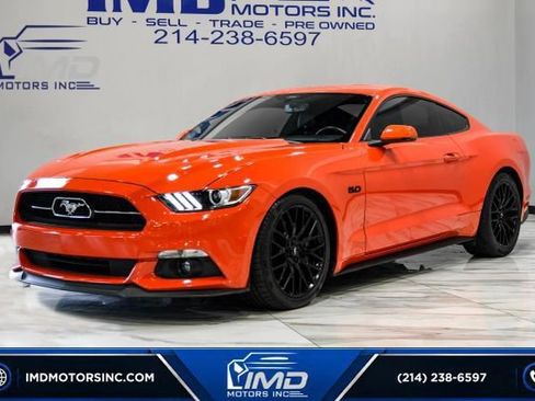 Used 2015 Ford Mustang GT Premium w/ GT Performance Package RWD image 2
