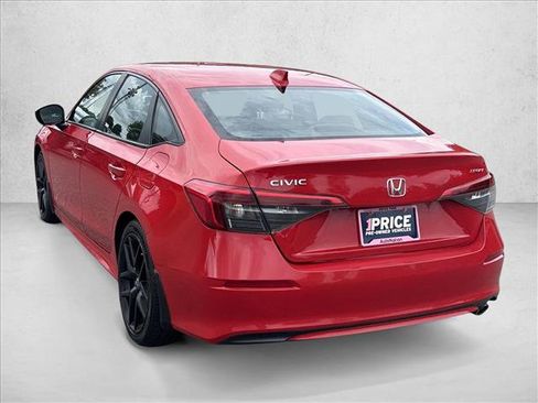 Used 2023 Honda Civic Sport image 7
