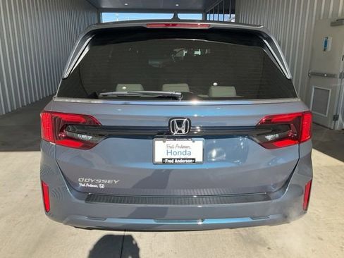 New 2026 Honda Odyssey EX-L image 24