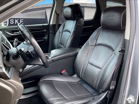 Used 2019 Buick Enclave Avenir w/ Avenir Technology Package image 26