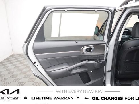New 2026 Kia Sorento SX image 11