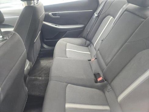Used 2025 Hyundai Sonata SEL FWD image 18