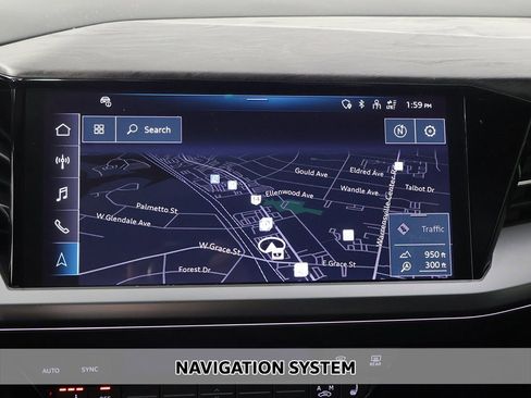 Used 2023 Audi Q4 e-tron Premium Plus w/ Premium Plus image 3