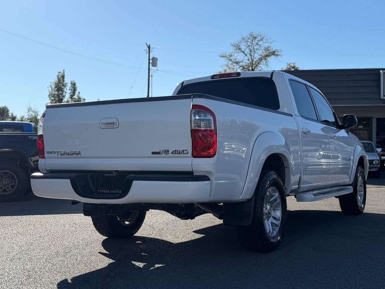 Used 2006 Toyota Tundra Limited w/ All Weather Guard Pkg AWD/4WD image 23