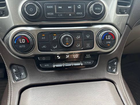 Used 2016 Chevrolet Suburban LTZ AWD/4WD image 24
