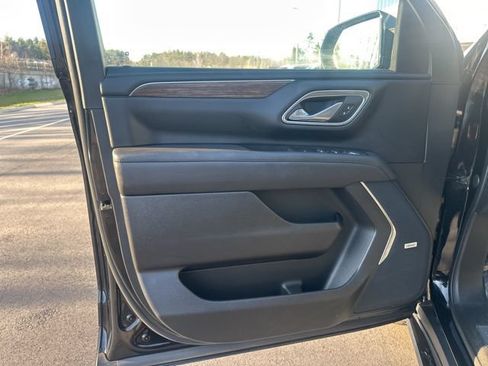 Used 2023 Chevrolet Tahoe High Country AWD/4WD image 20