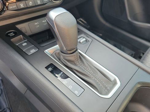 New 2026 Nissan Kicks SV image 29