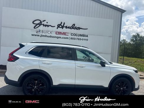 Used 2024 Honda CR-V Sport Touring image 3