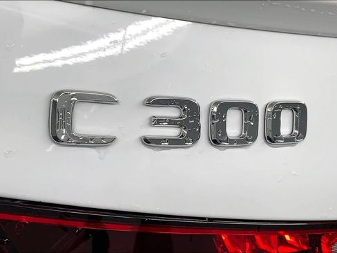 Used 2025 Mercedes-Benz C 300 4MATIC Sedan image 7