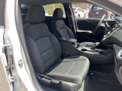 Used 2024 Chevrolet Malibu LT FWD image 21
