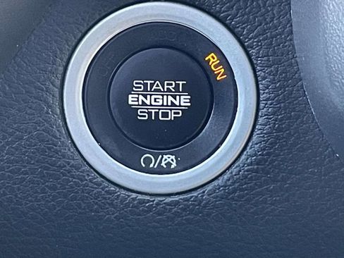 Used 2019 RAM 1500 Sport image 29