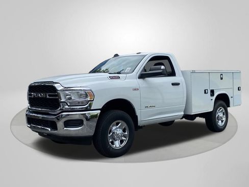 Used 2022 RAM 2500 Tradesman image 2