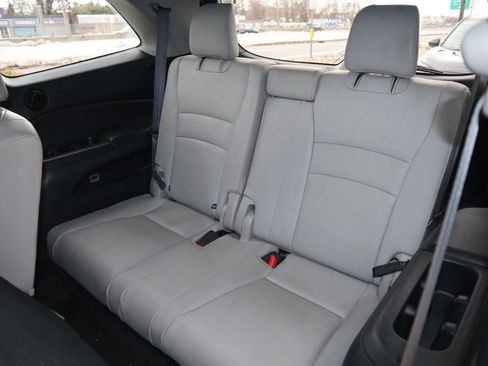 Used 2022 Honda Pilot Special Edition image 17
