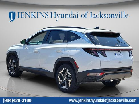 Certified 2023 Hyundai Tucson Limited AWD/4WD image 5