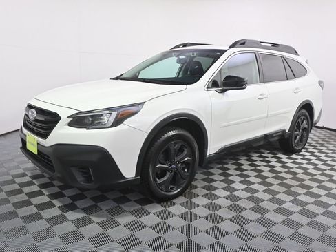 Used 2021 Subaru Outback Onyx Edition XT w/ Popular Package #2 AWD/4WD image 2