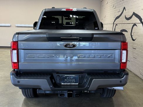 Used 2022 Ford F350 Lariat w/ Black Appearance Package AWD/4WD image 5