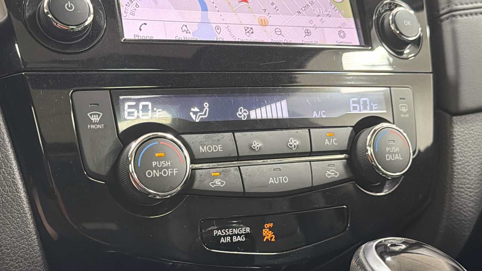 Used 2019 Nissan Rogue SL w/ Premium Package AWD/4WD image 21