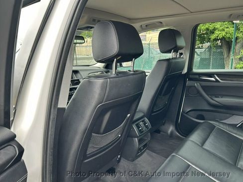 Used 2017 BMW X3 xDrive28i AWD/4WD image 27