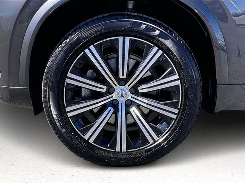 Certified 2023 Volvo XC90 B5 Core w/ Protection Package Premier image 35
