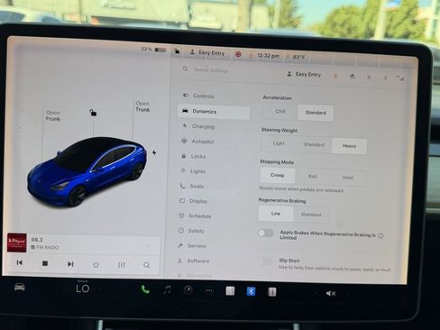 Used 2020 Tesla Model 3 Standard Range image 11