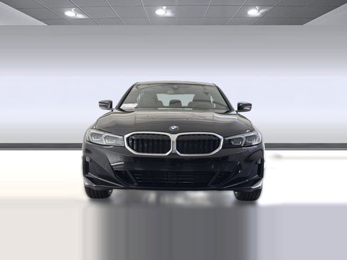 Used 2026 BMW 330i Sedan w/ Convenience Package image 5