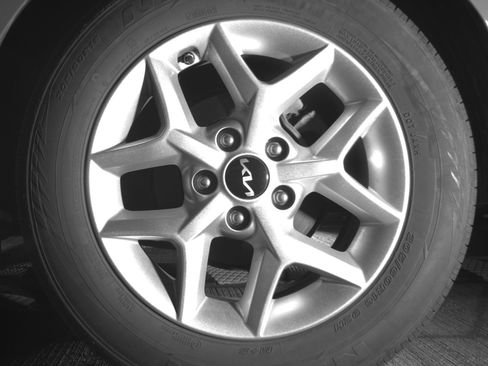 Used 2025 Kia Soul LX w/ LX Technology Package image 14