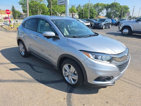 Used 2019 Honda HR-V EX-L image 1