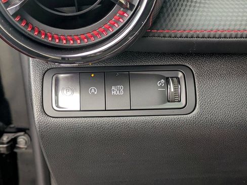 Certified 2025 Chevrolet Equinox RS image 16