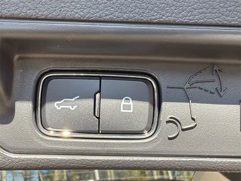 New 2026 Ford Explorer Active w/ Active Comfort Package image 16