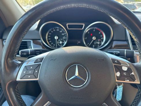 Used 2015 Mercedes-Benz ML 250 ML 250 BlueTEC 4MATIC Sport Ut image 14