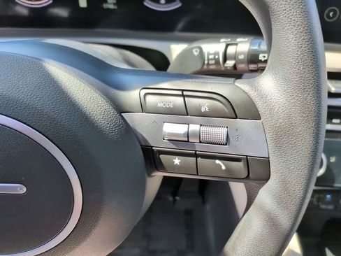 Certified 2025 Hyundai Tucson SEL image 17