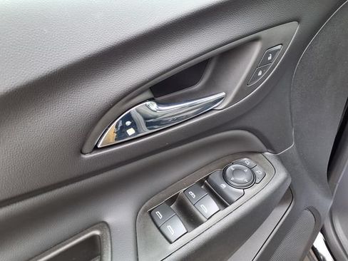 Used 2024 Chevrolet Equinox LT FWD image 73