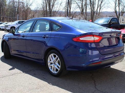 Used 2013 Ford Fusion SE image 3