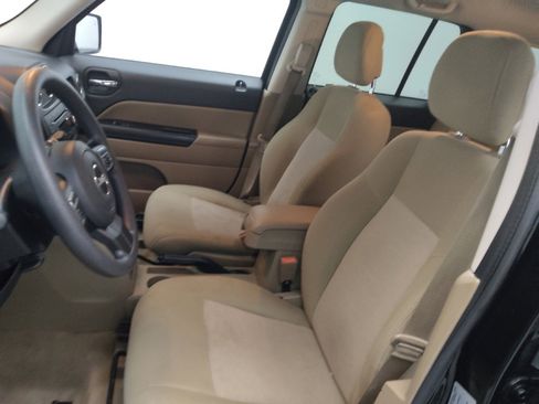 Used 2017 Jeep Patriot Sport w/ Power Value Group image 17