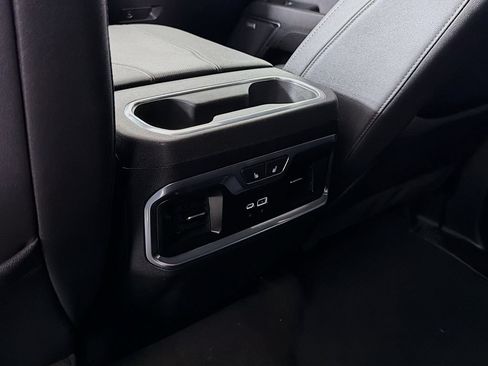 Used 2023 Chevrolet Silverado 1500 LTZ w/ LTZ Convenience Package II AWD/4WD image 28