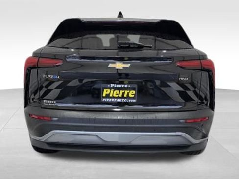 Used 2024 Chevrolet Blazer EV LT image 3