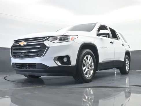 Used 2018 Chevrolet Traverse LT image 58